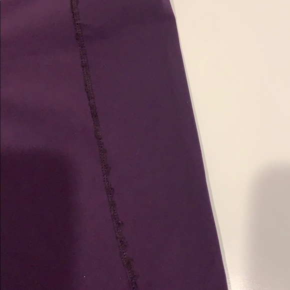 Lululemon size 4. 7/8 length - Picture 2 of 2